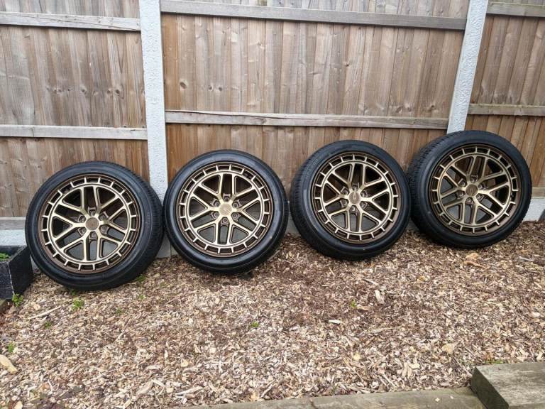 Calibre CV3 Van Alloy Wheels. Bronze Machined Face 245/45 ZR20