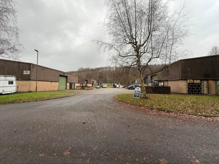 Warehouse Space to Rent in Cobnar Wood Business Park, Chesterfield