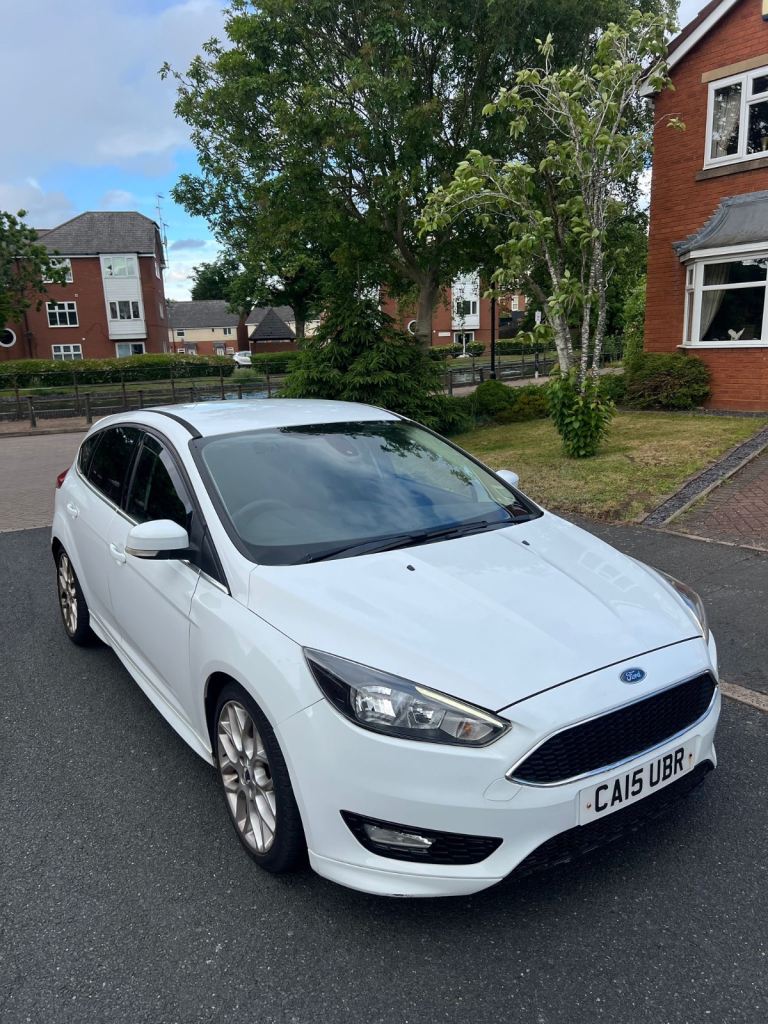Ford, FOCUS, Hatchback, 2015, Manual, 1499 (cc), 5 doors