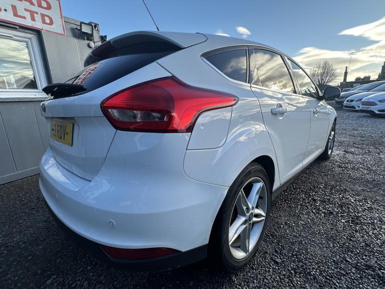 FORD FOCUS 1.6 TDCi Titanium 2015