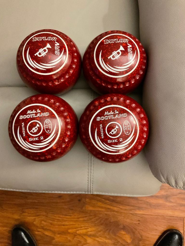 Lawn bowls 