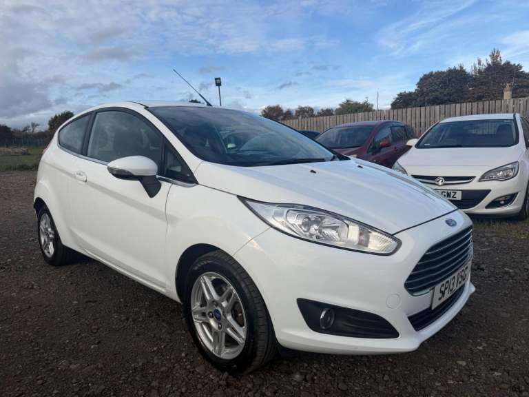 Ford Fiesta 1.0 Zetec Euro 5 (s/s) 3dr Petrol Manual