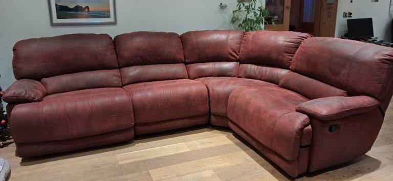 4 Seater reclining sofa  