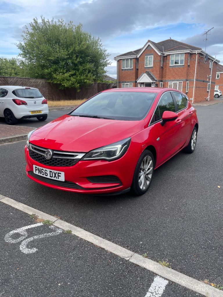 66 PLATE VAUXHALL ASTRA 1.4 FULL SERVICE HISTORY 2 KEYS