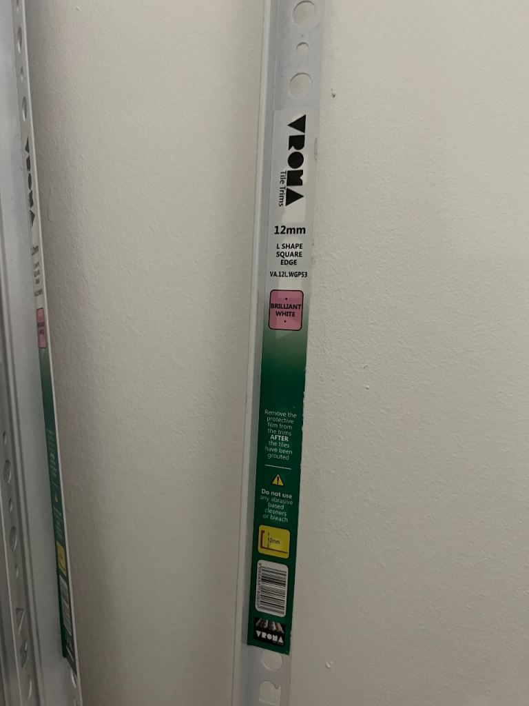 Vroma 3 x Slightly bent 12mm L Shape Brilliant White Tile Trim - 2.5M LENGTH