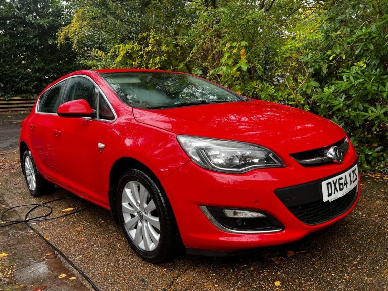 2014 Vauxhall Astra 2.0 CDTi 16V ecoFLEX Elite 5dr HATCHBACK Diesel Manual