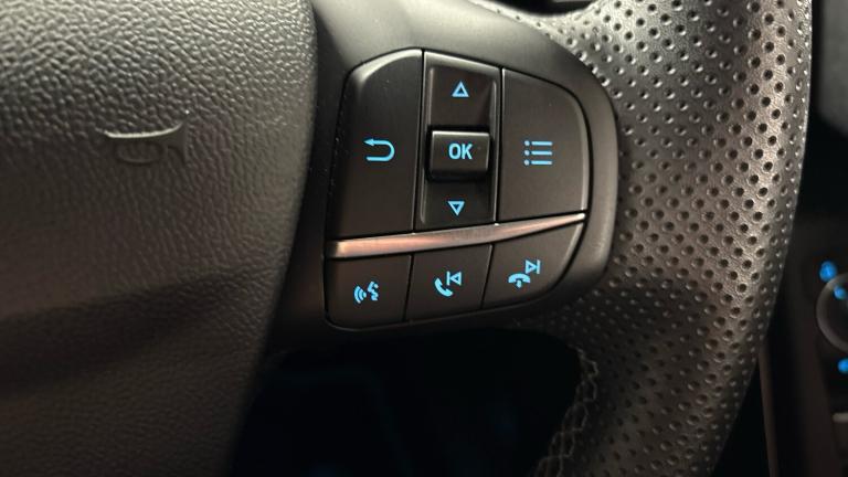 2022 Ford Puma 1.0 EcoBoost Hybr mHEV 155 ST-Line Vignale 5dr DCT Petrol Hatchback Hatchback Petr...