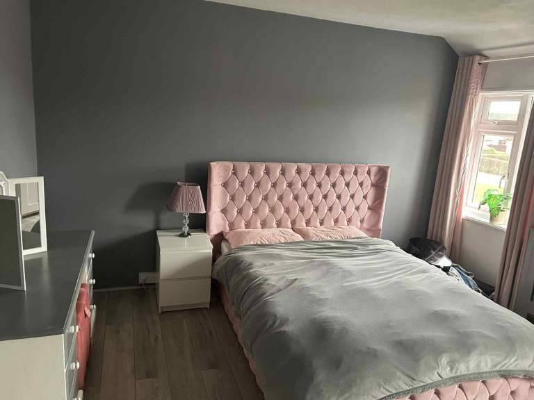 Room for rent 