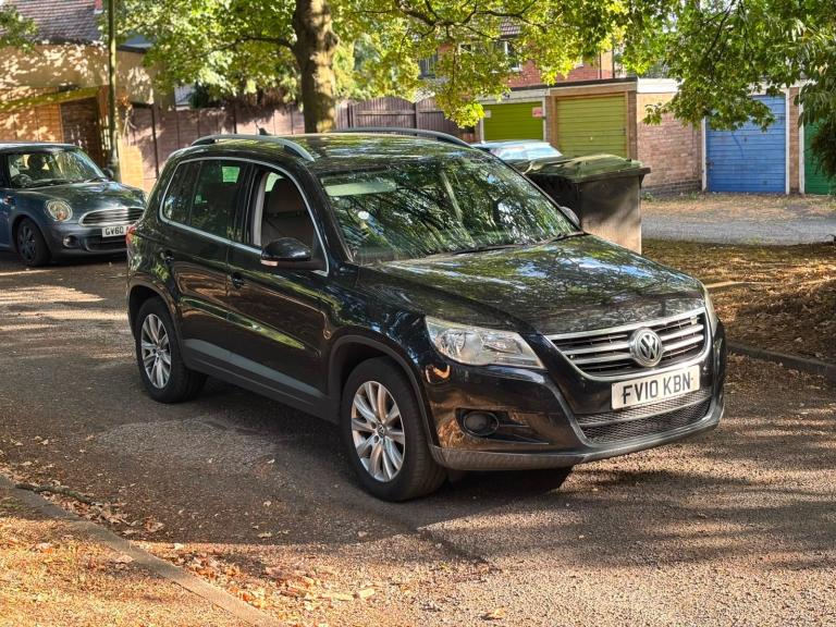 Volkswagen, TIGUAN, Estate, 2010, Manual, 1968 (cc), 5 doors