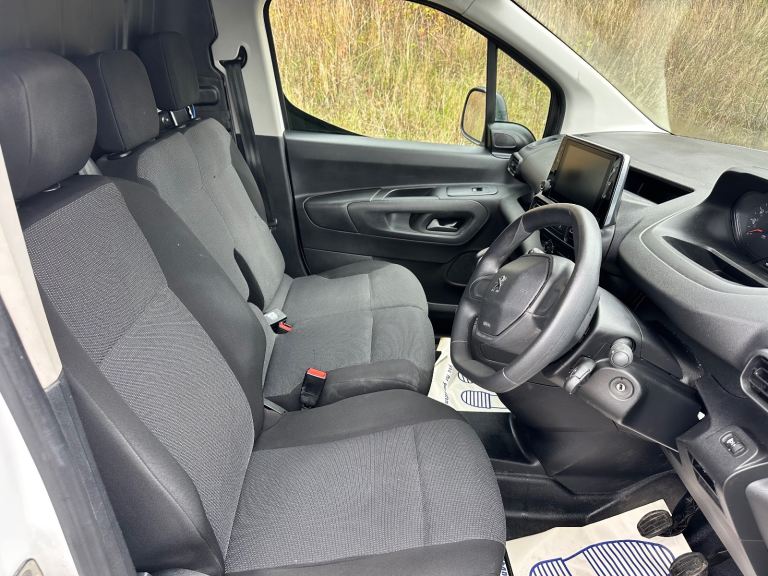 PEUGEOT PARTNER PROFESSIONAL 1.5 HDI DIESEL 2021 21-REG FULL SERVICE HISTORY DRIVES EXCELLENT