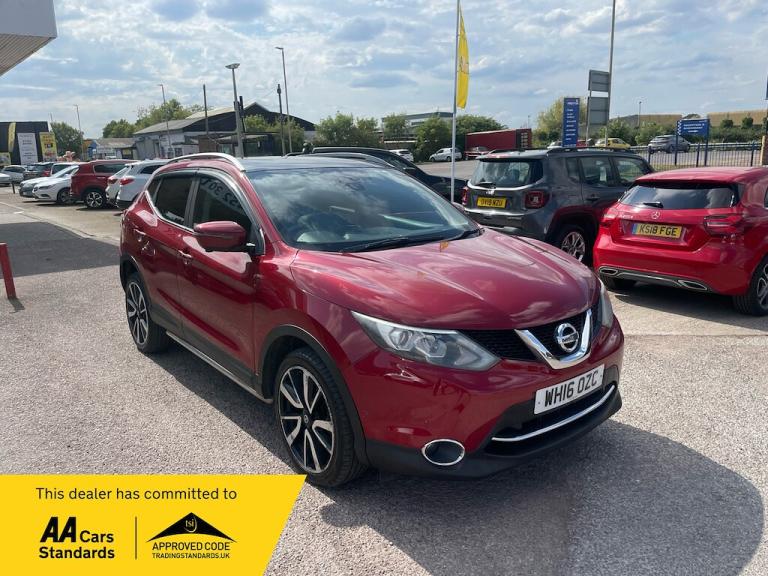 2016 Nissan Qashqai TEKNA DIG-T Hatchback Petrol Manual