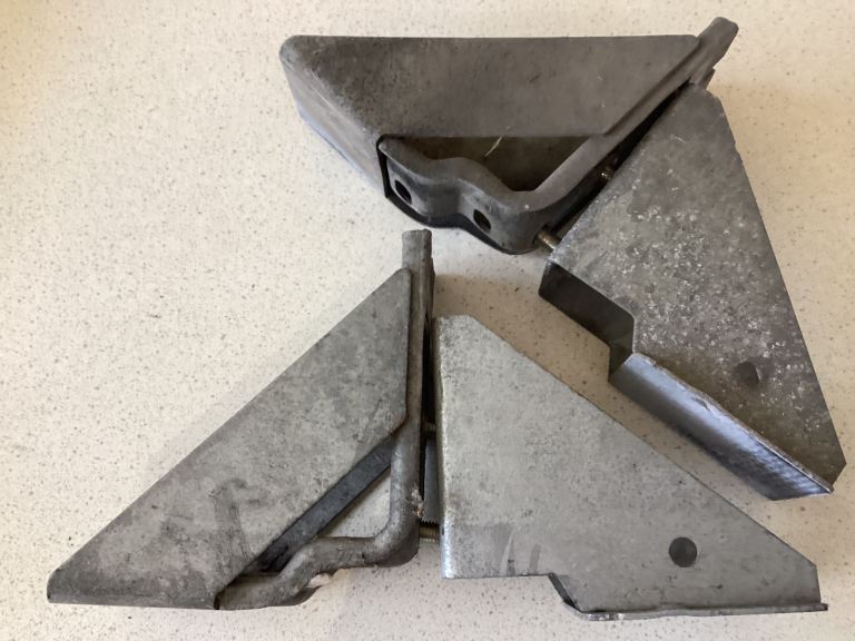 ALKO HEAVY DUTY CARAVAN JACK AND BRACKETS 2000KG