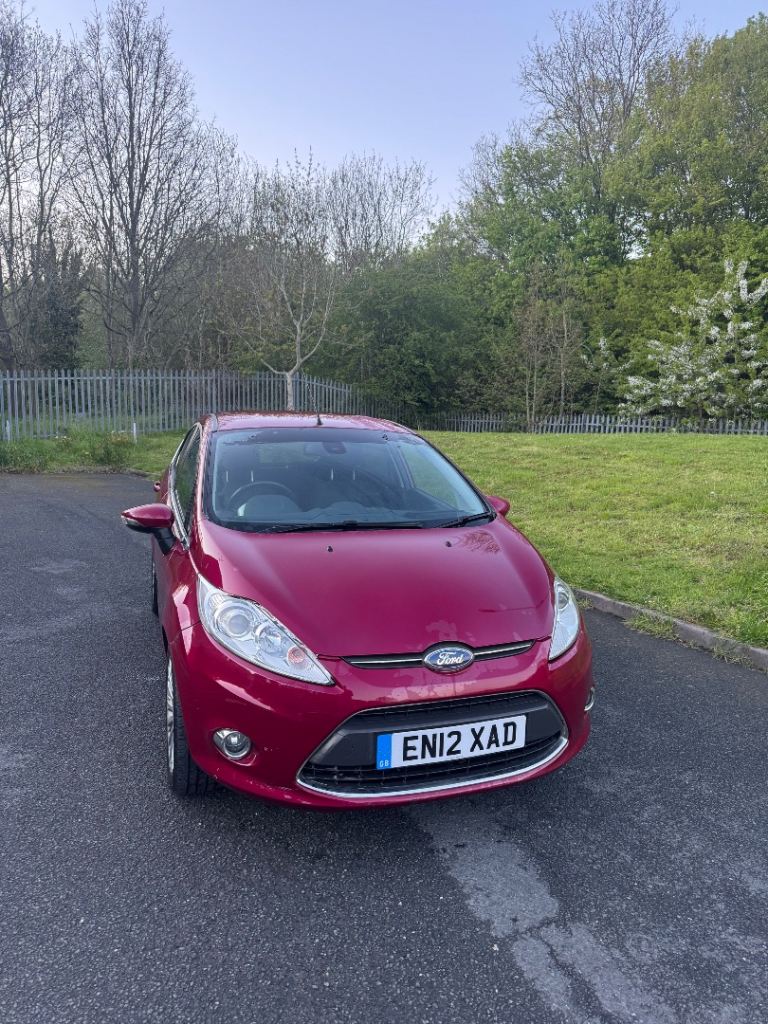 Ford fiesta 2012 automatic