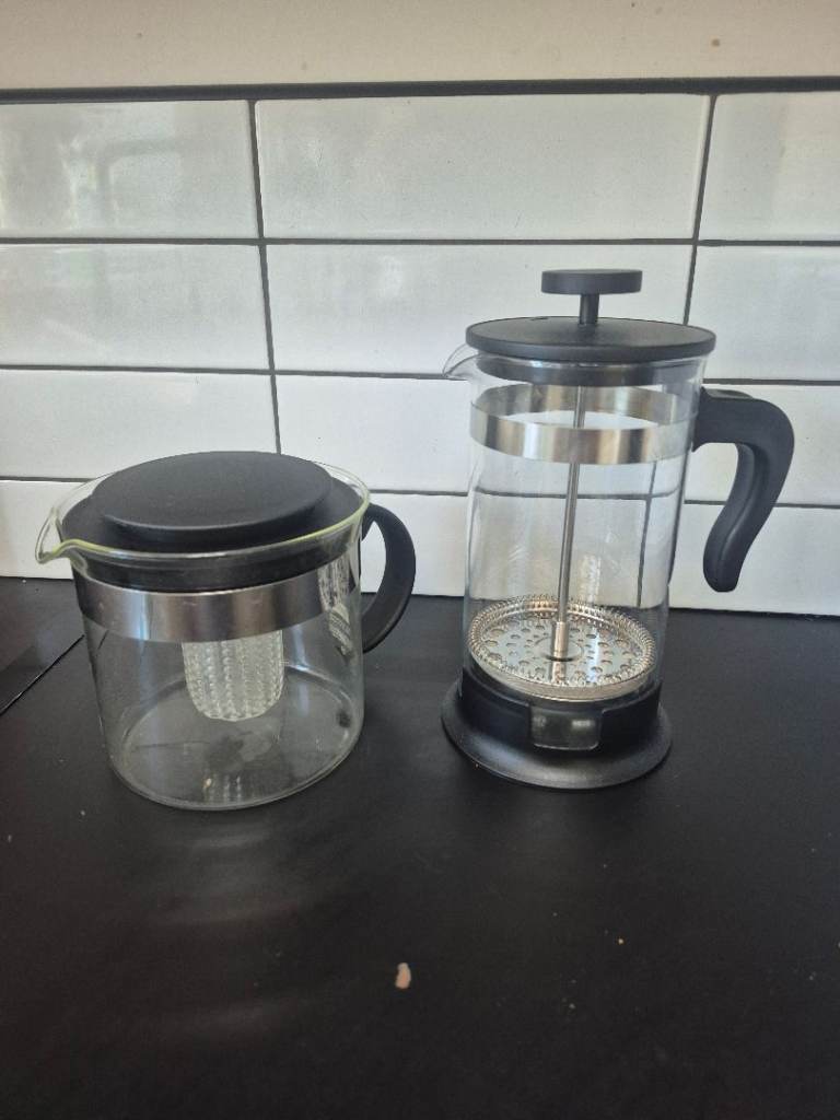 2 ikea Glass Tea & coffee jugs 