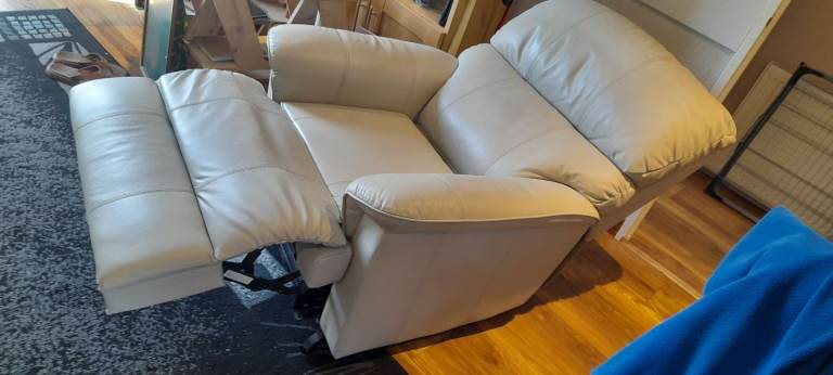 Cream riser and recliner chair 