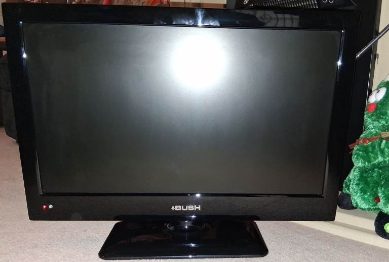 Bush 22" Widescreen LED TV