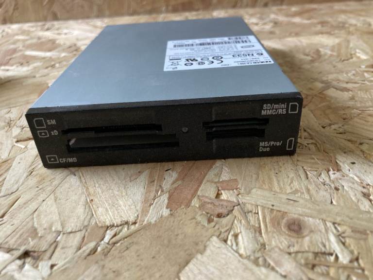 TEAC- CA-200 - CARD READER - all working - please see my other lists - happy to post - thanks