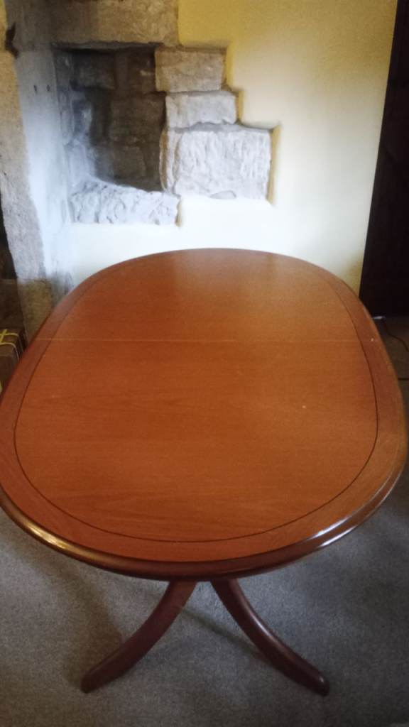 FREE Extendable Wooden Dining Table