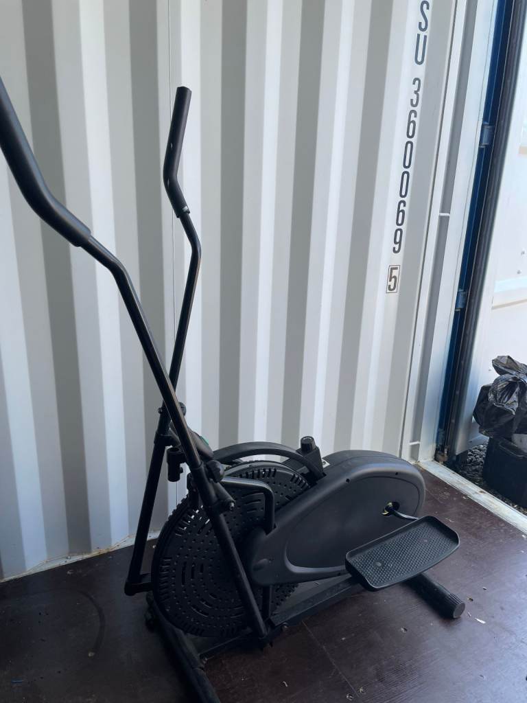 Cross Trainer/Eliptical