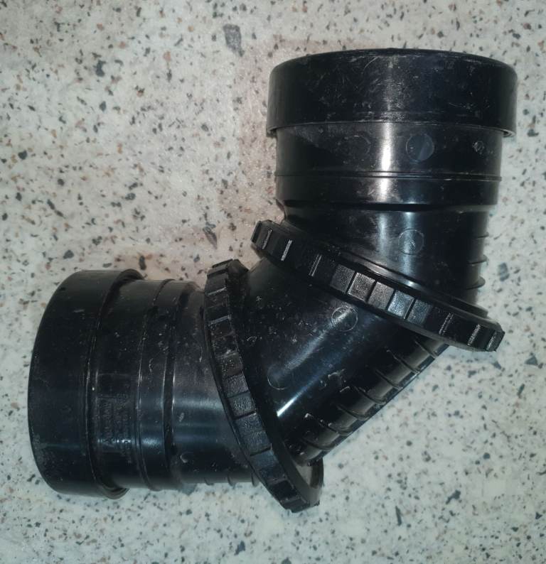AQUAFLOW 110mm Adjustable Soil Pipe Double Socket 0-90 degree Bend Black
