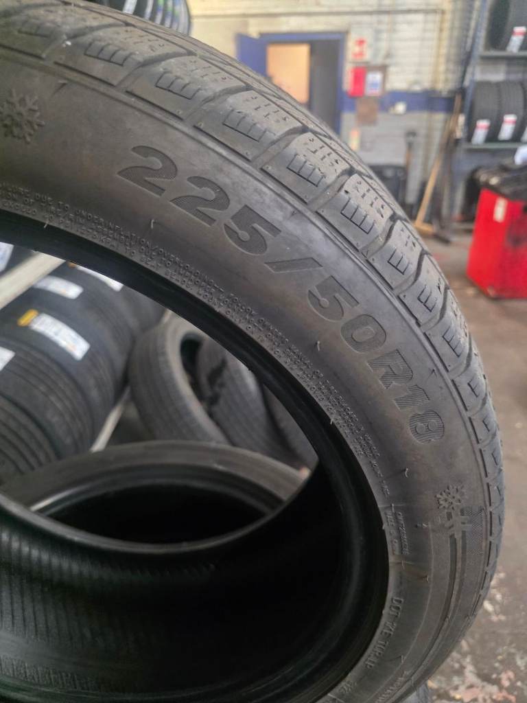 Gripmax SureGripPro Winter Tyres 225/50R18