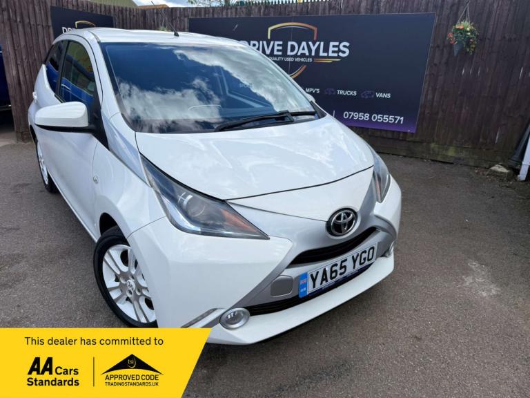 2016 Toyota AYGO 1.0 Aygo X-Pure VVT-i 5dr Hatchback Petrol Manual