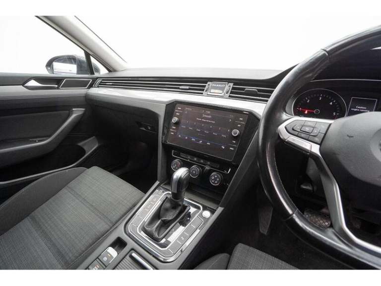 2019 Volkswagen Passat 1.6 TDI SE Nav DSG Euro 6 (s/s) 5dr Estate Diesel Automatic