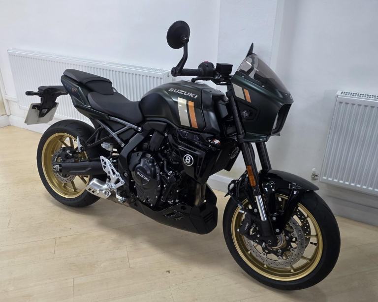 Suzuki GSX-8TT