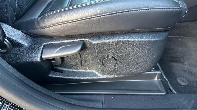 2023 Ford Puma 1.0 EcoBoost Hybrid mHEV ST-Line Vignale 5dr Petrol Hatchback Hatchback Petrol Manual