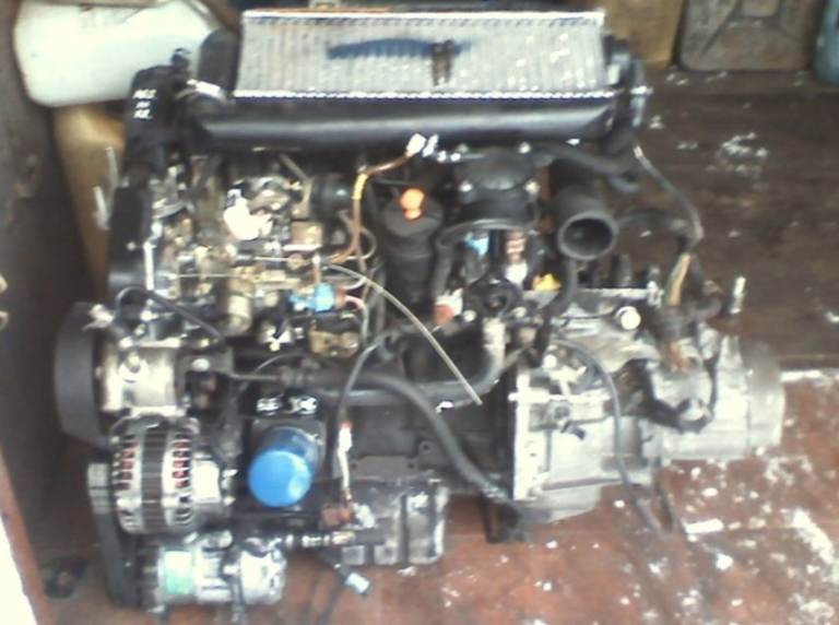 Peugeot 205 306  1.9 xud9te turbo diesel engine 