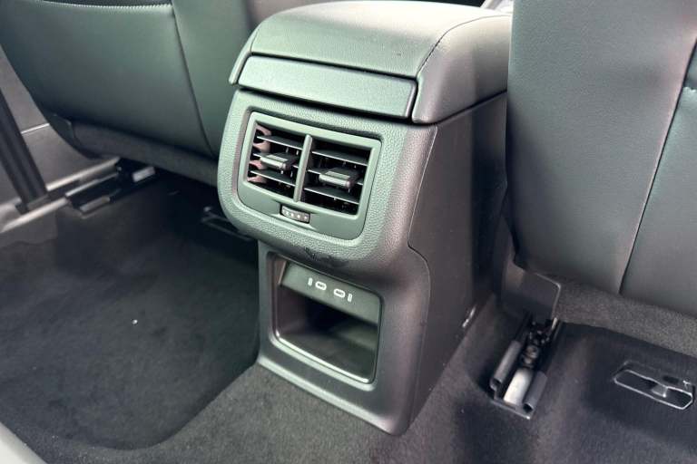 2025 SEAT Ateca 1.5 TSI EVO FR Black Edition Euro 6 (s/s) 5dr SUV PETROL Manual