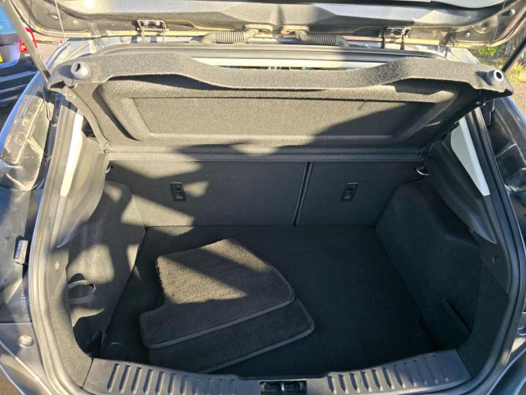 2016 Ford Focus 1.0 EcoBoost 125 Titanium 5dr HATCHBACK PETROL Manual