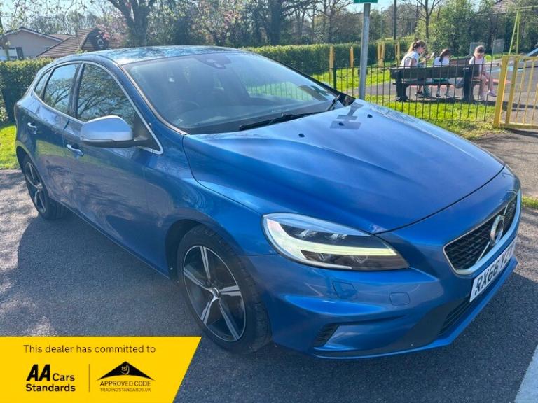 Volvo V40 T2 R-DESIGN