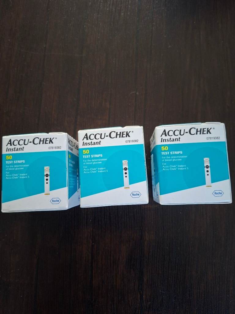 ACCU-CHEK INSTANT STRIPES BRAND NEW 