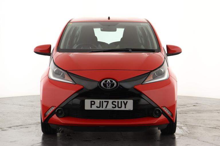 2017 Toyota AYGO 1.0 VVT-i X-Play 5dr x-shift HATCHBACK PETROL Automatic