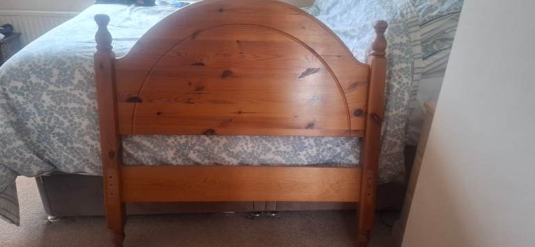 Pine single bed frame