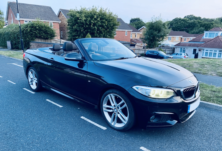 BMW, 2 SERIES (218i M Sport), Convertible, 2016, Manual, 1499 (cc), 2 doors, Black
