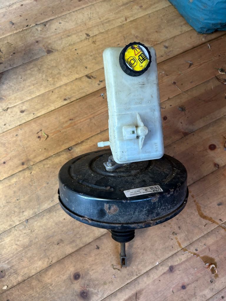 Brake servo unit. Vivaro or similar.