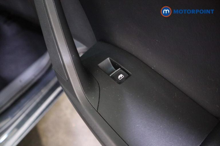 2021 SEAT Leon 1.5 TSI EVO 150 FR 5dr Estate Petrol Manual