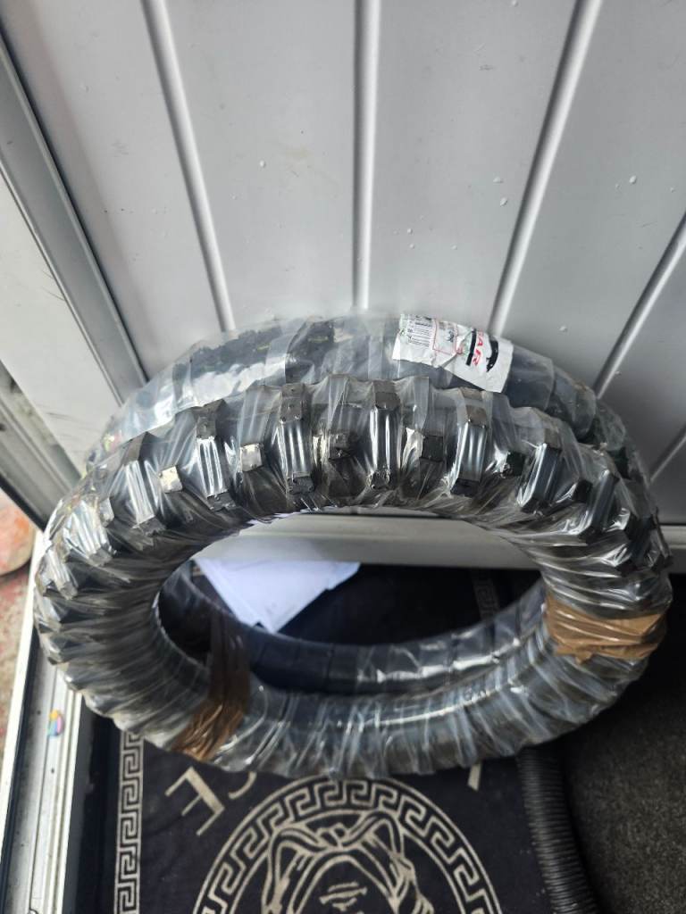 Pitbike tyres 