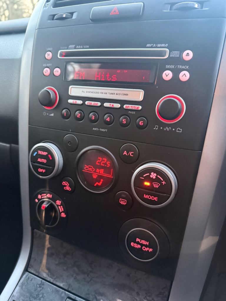 Suzuki, GRAND VITARA, Estate, 2011, Manual, 1870 (cc), 5 doors