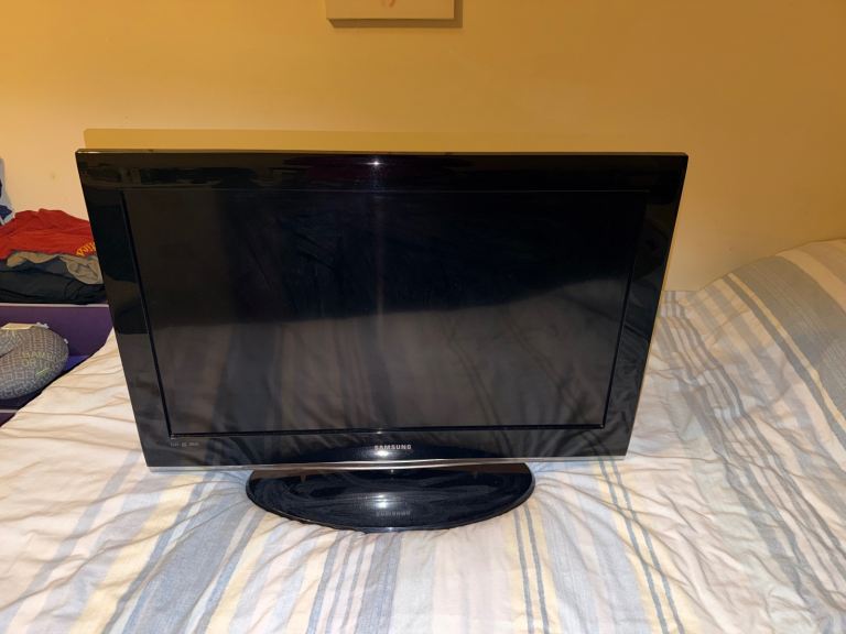 Samsung LCD 32” HD-TV