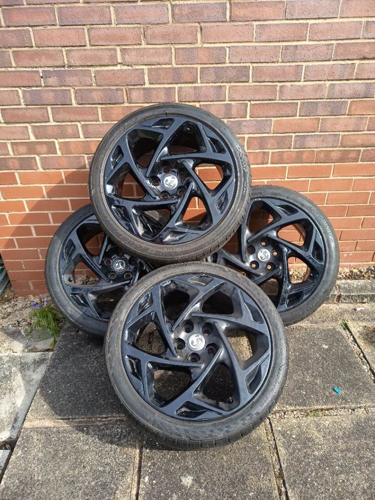 Vauxhall Insignia Atomics 19" Inch Alloy Wheels & Tyres. SRI VX-LINE CDTI. Black