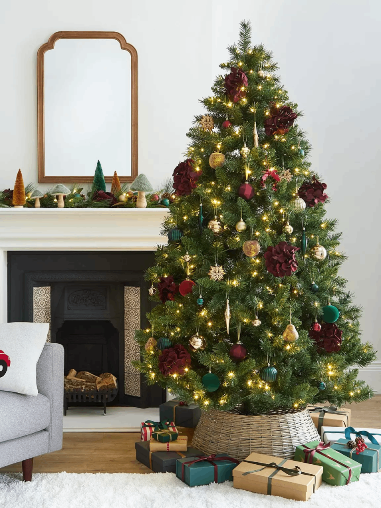 6ft (180 cm) Belvedere Pre Lit Multifunction Christmas Tree