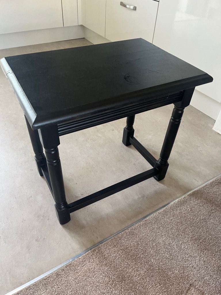 Black side table