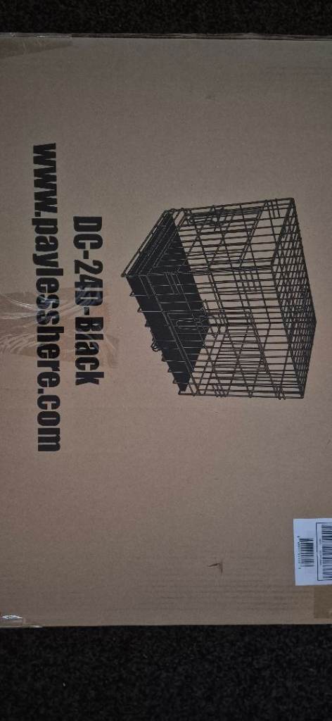 Dog cage brand new