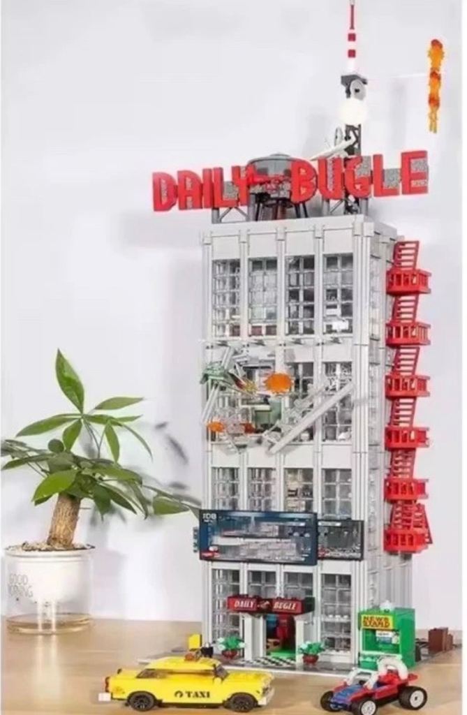 3772 Piece Marvel Daily Bugle with 25 Figures Building Block