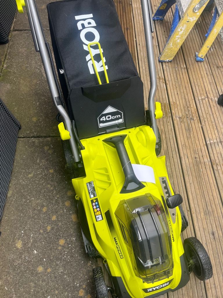 RYOBI MAX POWR 36V 40CM