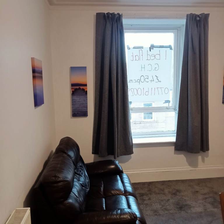 1 Bed Flat £395