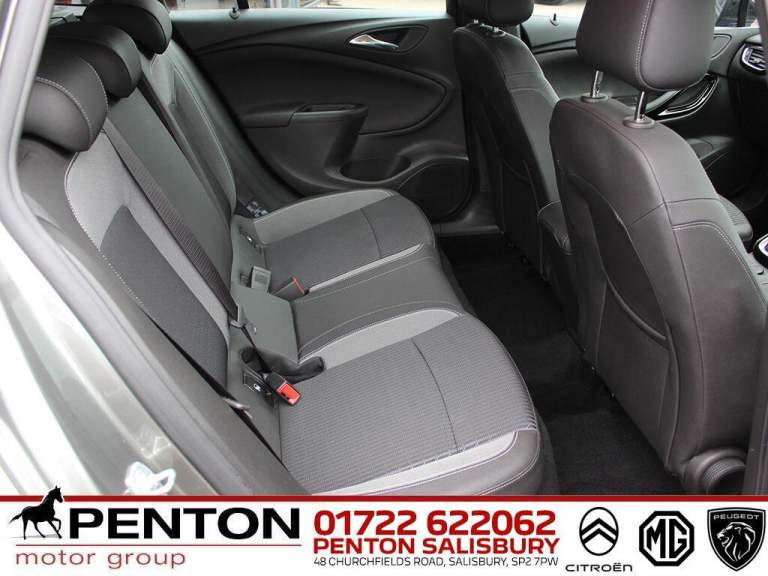 2022 Vauxhall Astra 1.5 Turbo D SRi Nav Sports Tourer Auto Euro 6 (s/s) 5dr ESTATE Diesel Automatic